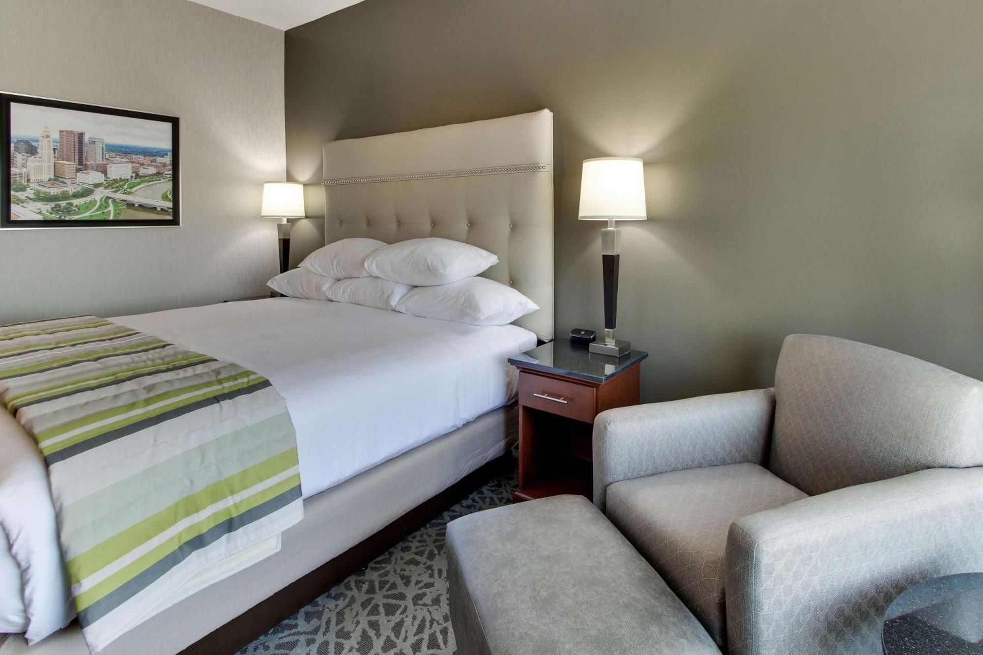 Drury Inn & Suites Columbus Polaris Экстерьер фото