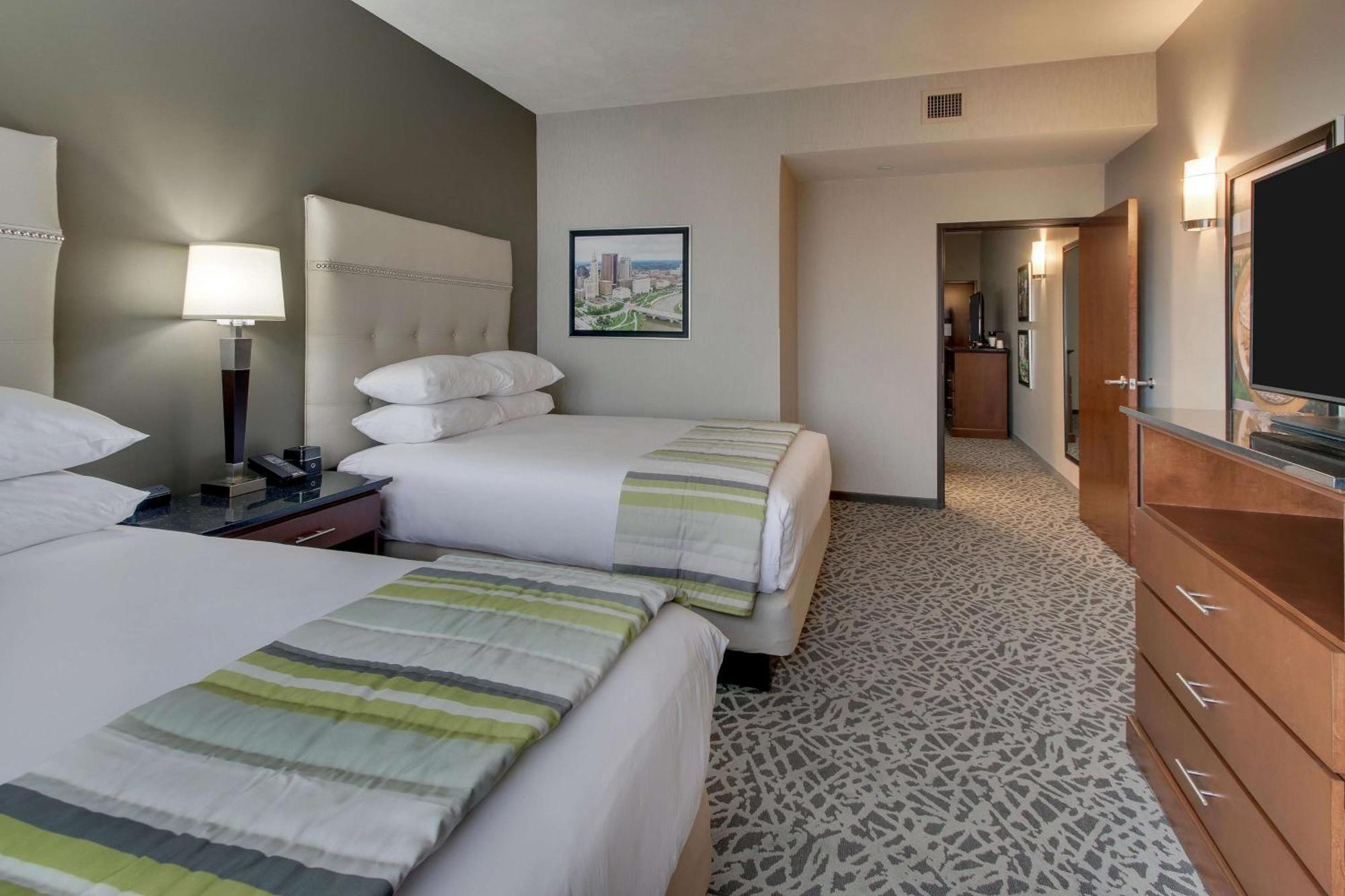 Drury Inn & Suites Columbus Polaris Экстерьер фото