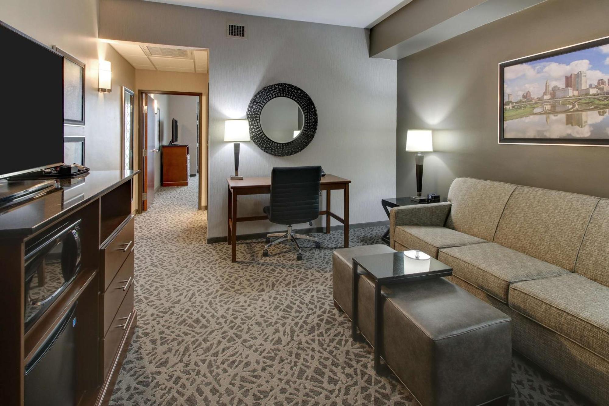 Drury Inn & Suites Columbus Polaris Экстерьер фото