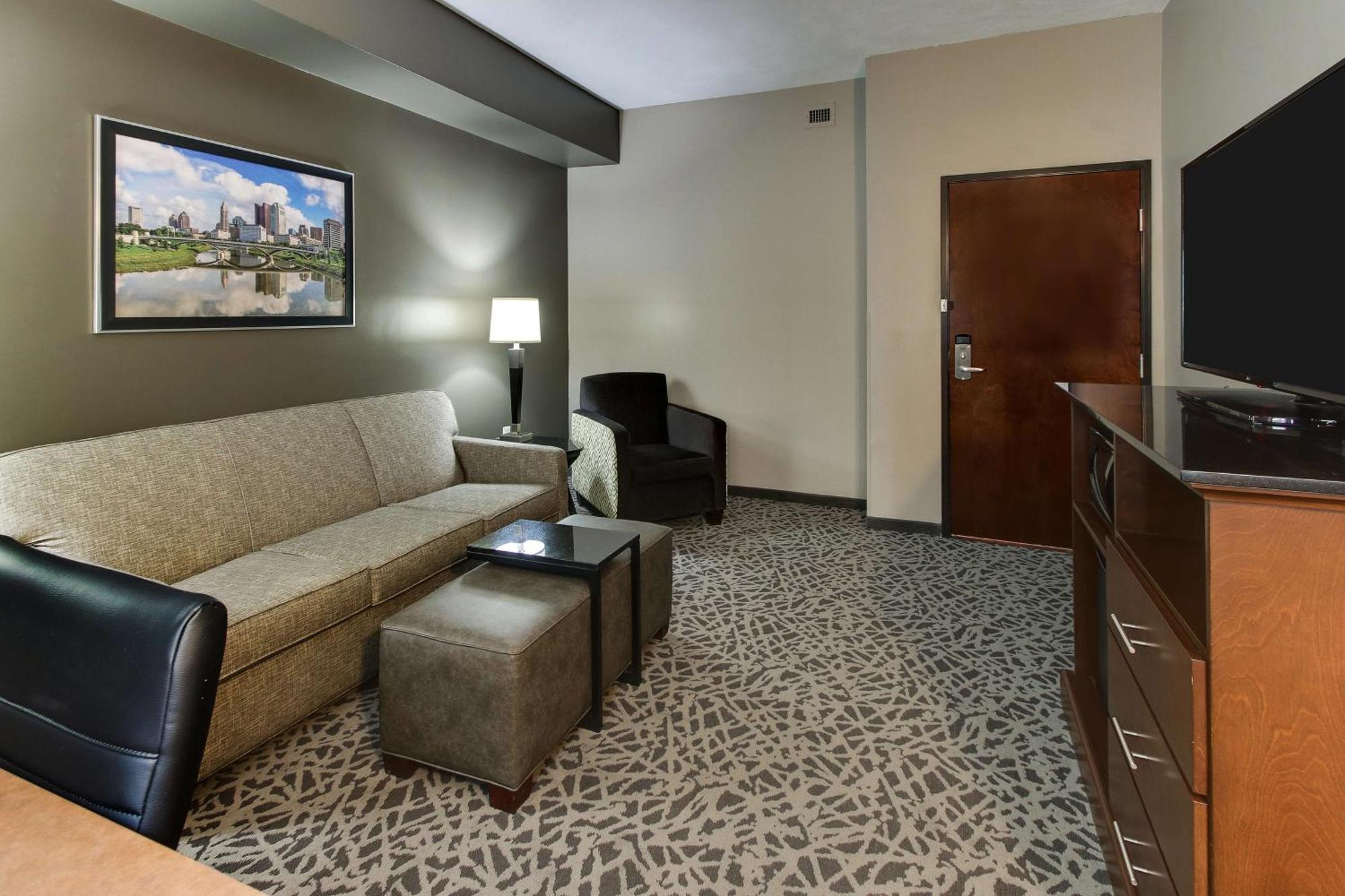 Drury Inn & Suites Columbus Polaris Экстерьер фото
